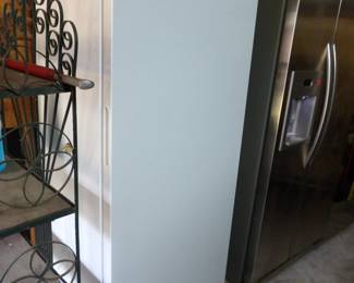 Fridgeaire Upright Freezer