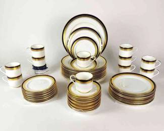 Aynsley Cobalt Royale English Bone China