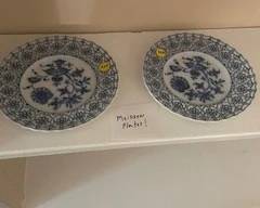 blue plates