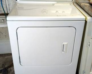 May Tag Dryer, Model MED5630TQ0, 29" x 26" x 43", Powers On