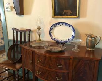 Antique Crotch Mahogany Small Server, Oil Lamp, Painting