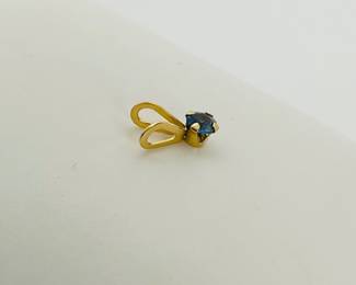 14K Gold Natural Sapphire Pendant