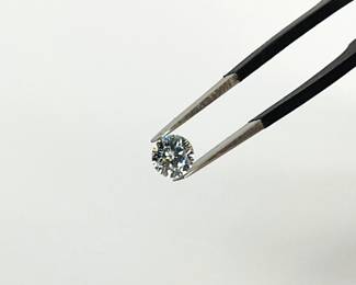 Moissanite Round Cut Stone