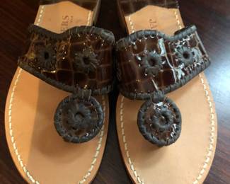 The style and the name says it all!