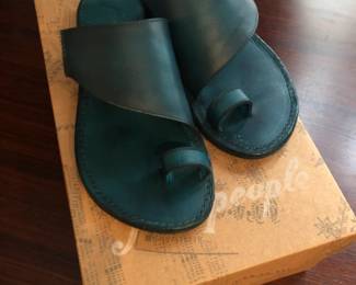 New never worn, size 6.5  Free People sandals
