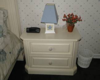 Matching Nightstand to four post bed 33 1/2x16x26" $30