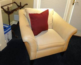 Cream Arm Chairs 2 of these $100 each