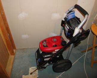 Homelite 2700 PSI Honda Motor power washer  $150