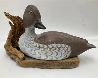 Lot 010  
1981- Willi Gordos Handcrafted Woodland Duck