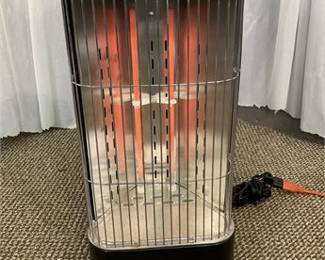 Lot 030   
Soleil Space Heater