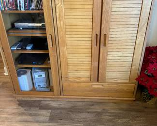 TV unit, sm TV & electronics 