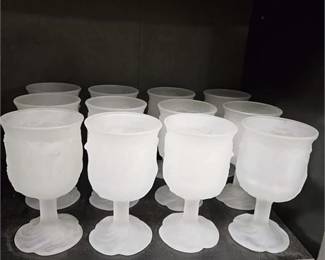 Lot 230   1 Bid(s)
Floral Frosted Glass Stemware Goblets