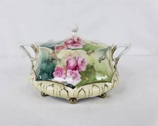 Lot 239   1 Bid(s)
RS Prussia Porcelain Biscuit Jar