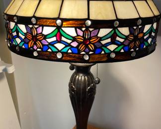 Dale Tiffany lamp 
