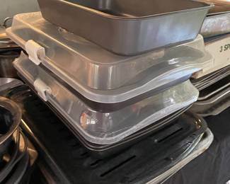 Baking pans