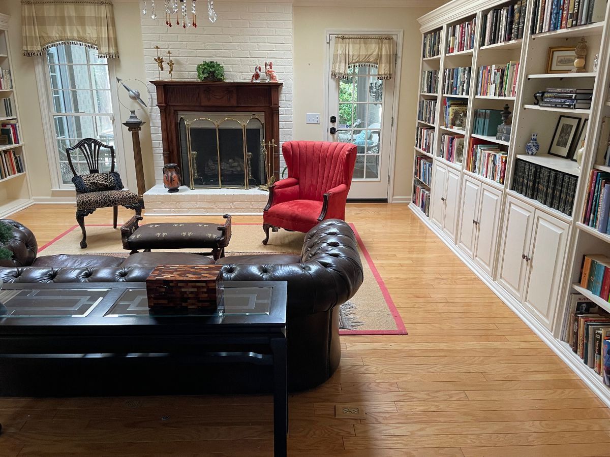 PINEHURST VILLAGE ESTATE SALE in Pinehurst, NC starts on 9/29/2023