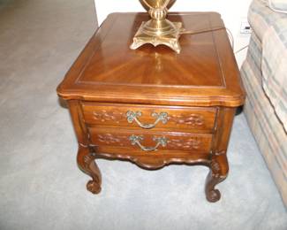 Matching end table but with two drawers $50