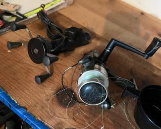 FISHING REELS