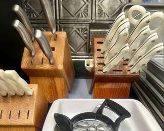 Cutco knives (THESE WILL BE AT THE JEWELRY TABLE)