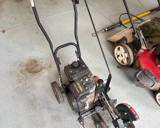 G85 - $125. Craftsman Edger / Trimmer 4 HP. 