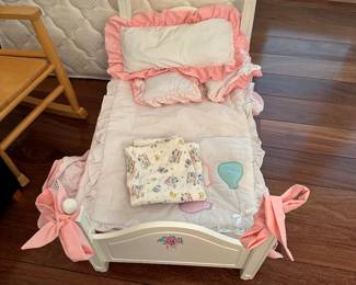 G65 - $5 doll bed