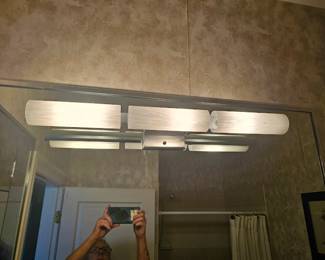 bathroom lighting in guest bath