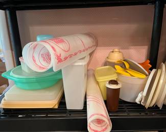 tupperware baking