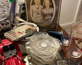 avon - ashtrays - vintage photo