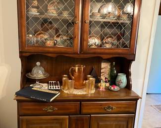 Maple dining hutch