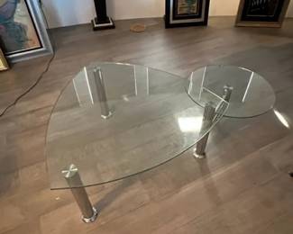Multi-level moveable coffee table