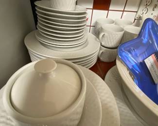 Gourmet Collection by Oneida, white dishes