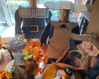 Thanksgiving decoratives