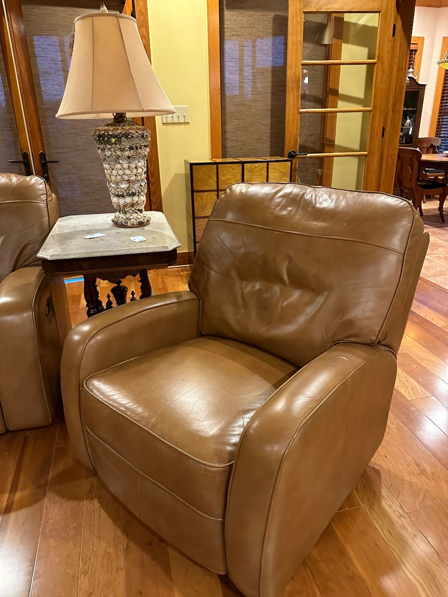 Another Fabulous Simply Shelly Estate Sale starts on 9/28/2023