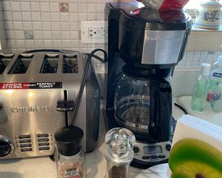 Toaster & Coffee Maker