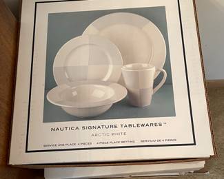 Nautica dish set, new!