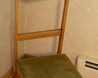 Vintage butler chair