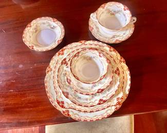 Very nice China ware 