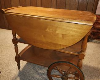 Tea cart