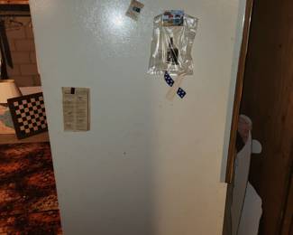 Whirlpool refrigerator 