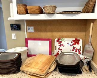 Steak plates, charcuterie boards, pizza pans, trays, baskets 