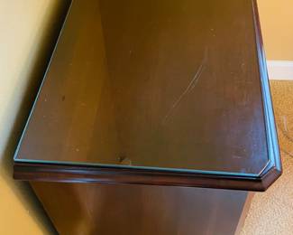 $140 Ethan Allen side cabinet 27Lx26Hx16W