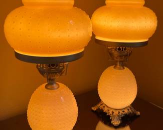 $90 Pair of cream hobnails lamps 19x9