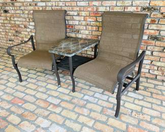 $220 1 piece with 2 armchairs linked with slate center table 75 L
