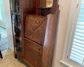 $375 Oak Victorian curio cabinet 37x68x13
