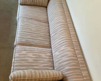 $80 Hideaway bed 72x34 -must use mover to move it out