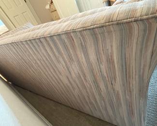 $80 Hideaway bed 72x34 -must use mover to move it out