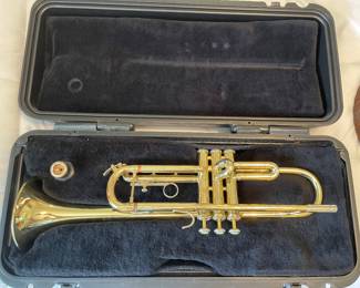 $250 Bach USA Trumpet TR300 serial A39354
