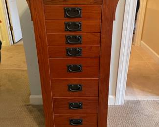 $90 Mission style jewelry chest