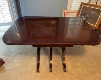 $250 Mahogany pedestal table 54W openedx38W