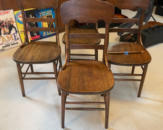 $200 Set of 4 Antique chairs 